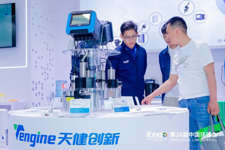 职业摄影师/职业摄像师
